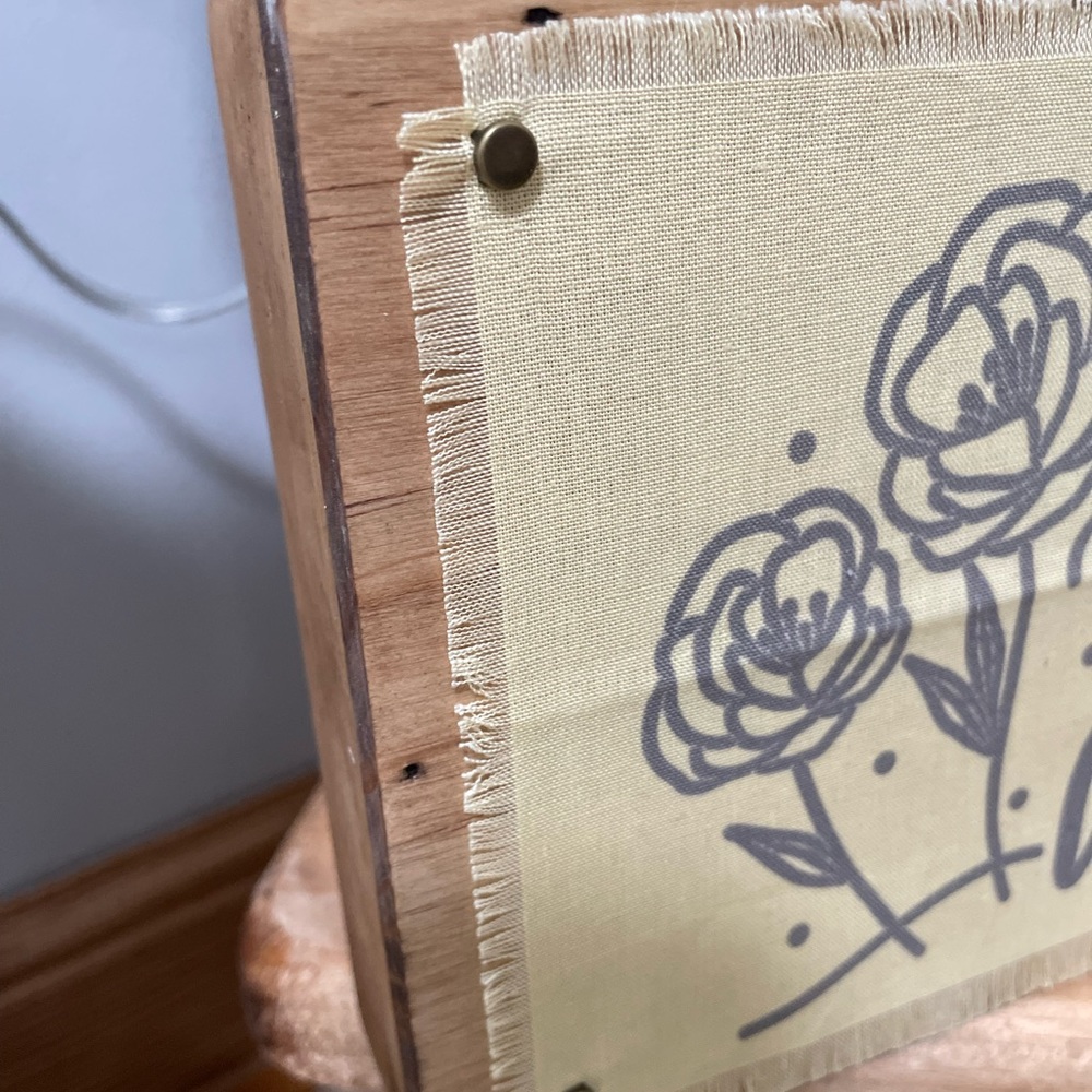 Handmade Wood Spring Decor - Picture 2 of 5